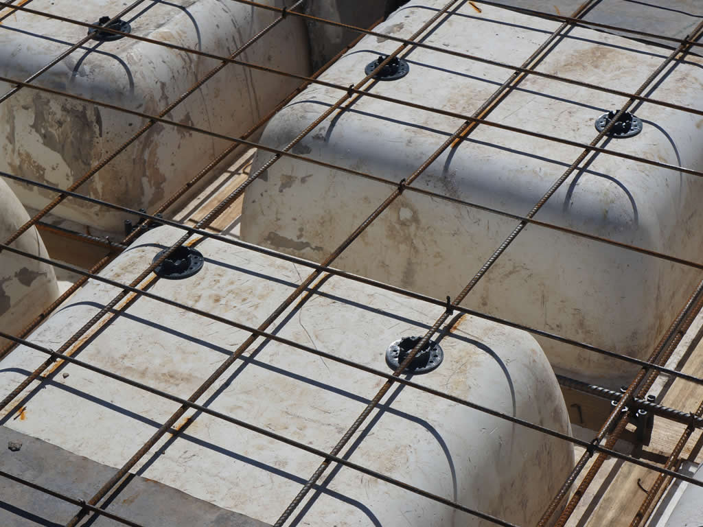 Aplicación. Utilización. Uso. Serie EE.