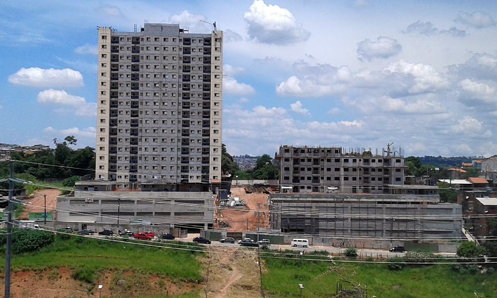 Ejemplo de gran construcción. Edificio. Hormigón.